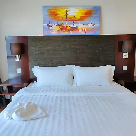 Ming Greenage Suite 明绿时代套房 @Kota Kinabalu 亚庇市中心 Exterior photo